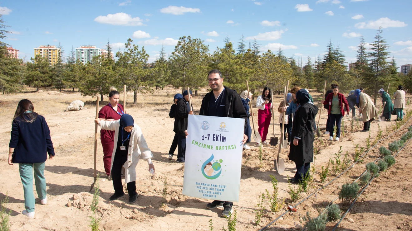 Fidanlar, iklim değişikliğiyle mücadele için toprakla buluşturuldu
